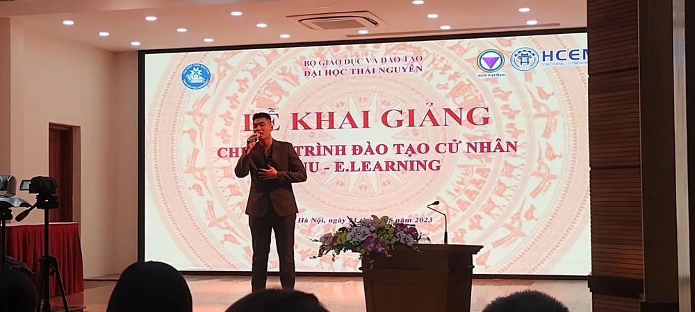 Chương trình văn nghệ tại buổi lễ