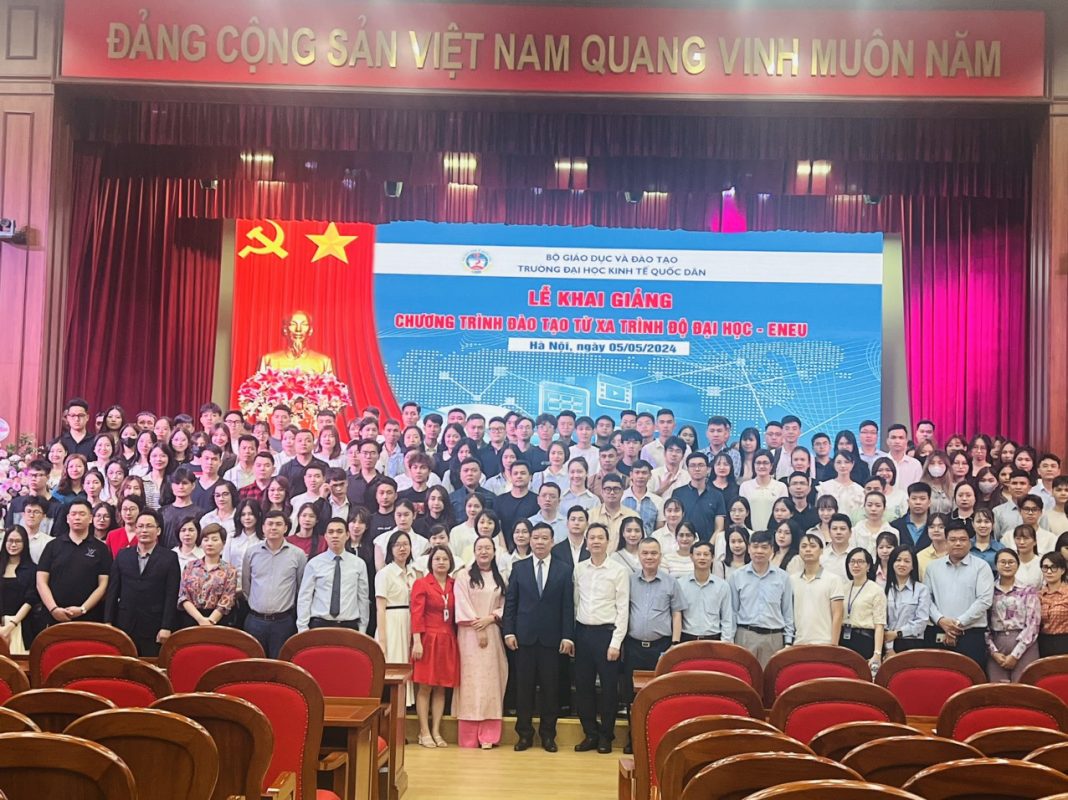 CHƯƠNG TRÌNH LỄ KHAI GIẢNG HỆ ĐÀO TẠO TỪ XA (ELEARNING) - TRƯỜNG ĐẠI HỌC KINH TẾ QUỐC DÂN HÀ NỘI