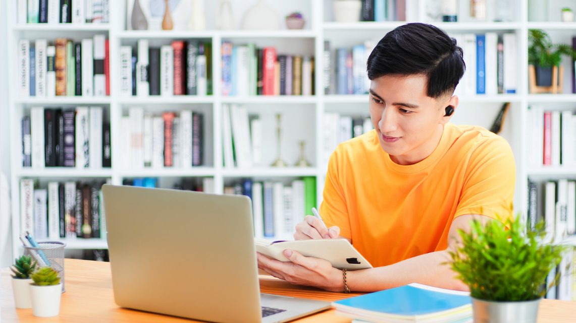 Học lại, suy ngẫm lại kiến thức