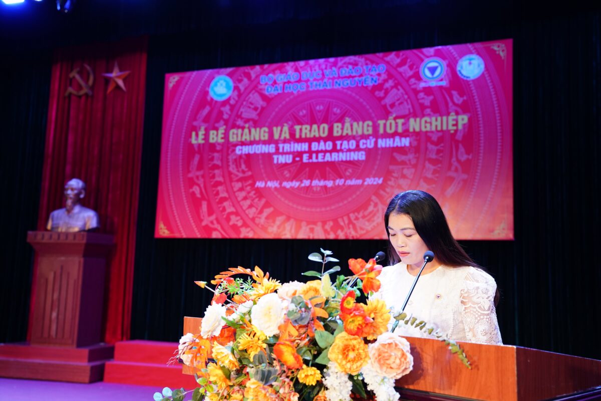 Đại diện trạm phát biểu