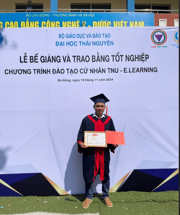 không khí trước buổi lễ bế giảng