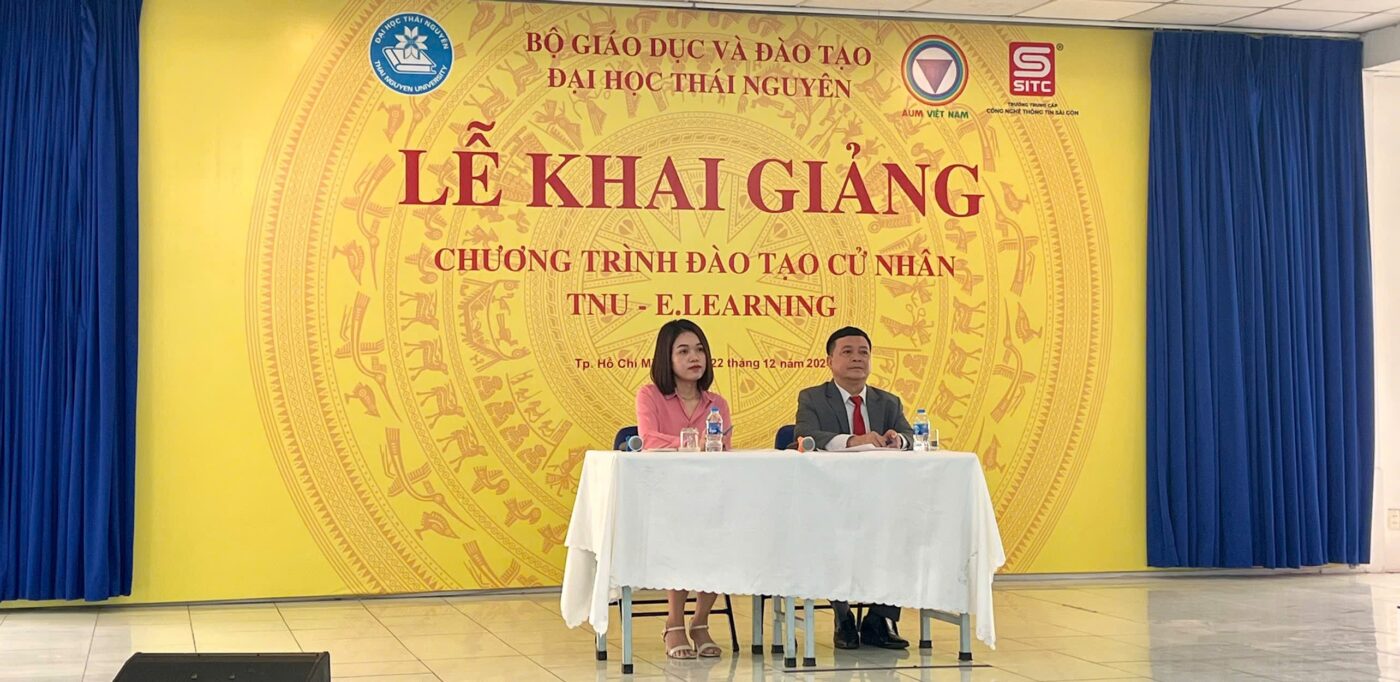 Gặp gỡ và giải đáp thắc mắc của sinh viên